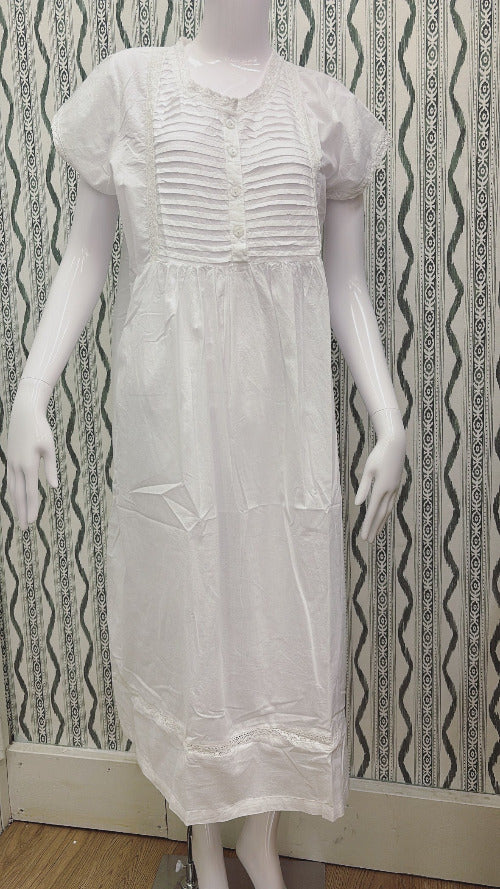 Short Sleeve Full Length Cotton Night Gown PENNEY & COMPANY Short Sleeve Full Length Cotton Night Gown PENNEY & COMPANY